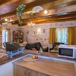 Casa Lukas بيت للعطل *