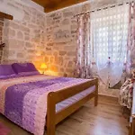 Casa Lukas بيت للعطل