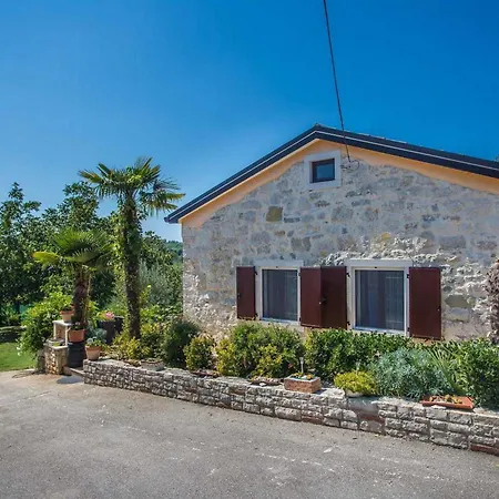 Casa Lukas بيت للعطل بوريتش