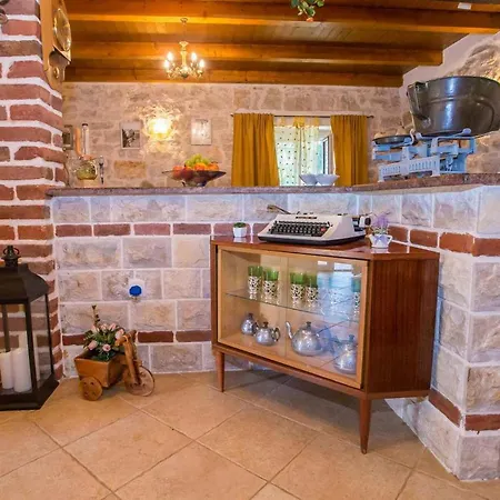 Casa Lukas
